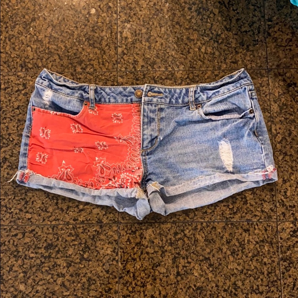 Forever 21 Jean Shorts Size 30